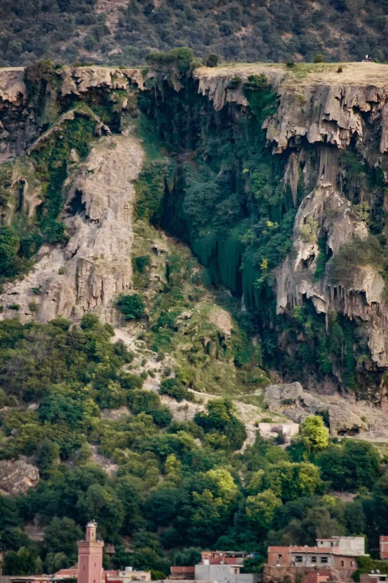 Hotel Ain Leuh Dış mekan fotoğraf